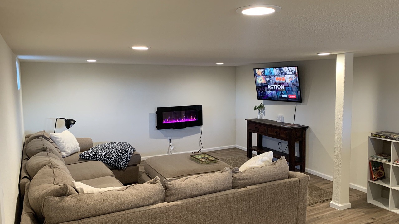 Photo of Livingroom in Klamath Falls