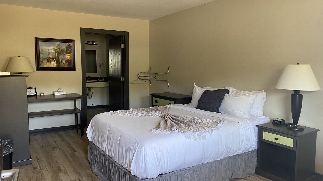 Photo of Bedroom in Davenport