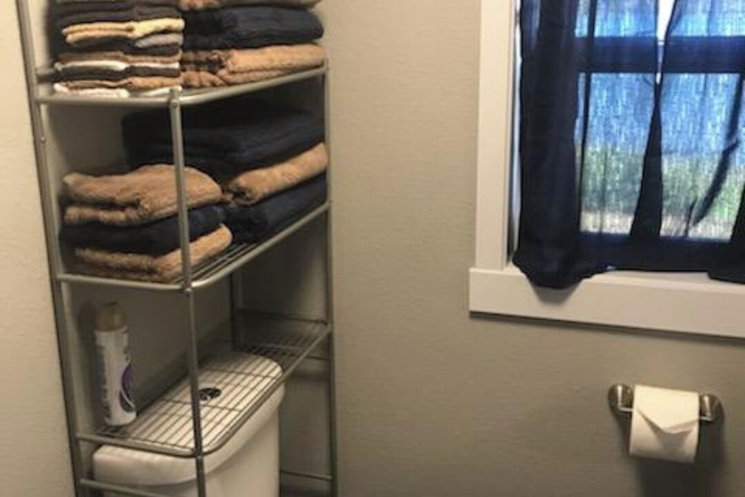 Photo of Bathroom in Amanda Park