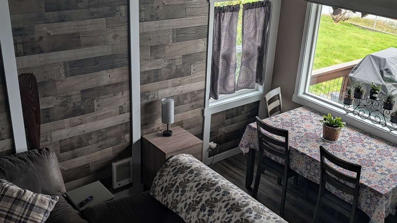 Photo of Livingroom in Amanda Park