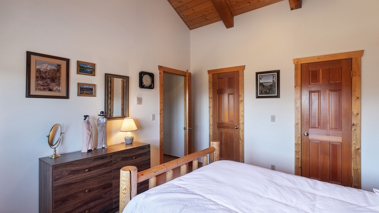Photo of Bedroom in Jackson