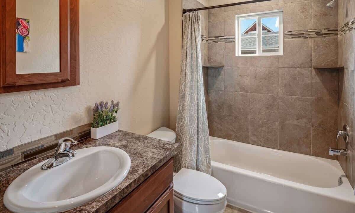 Photo of Bathroom in Dover Bay