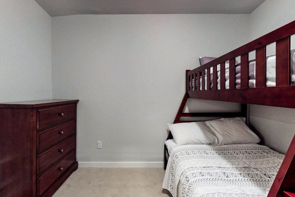 Photo of Bedroom in Manson