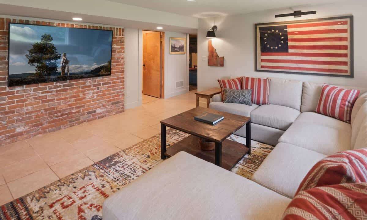 Photo of Bedroom in Ponder Point