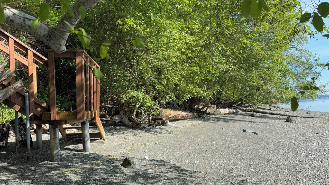 Photo of Others in Lakebay