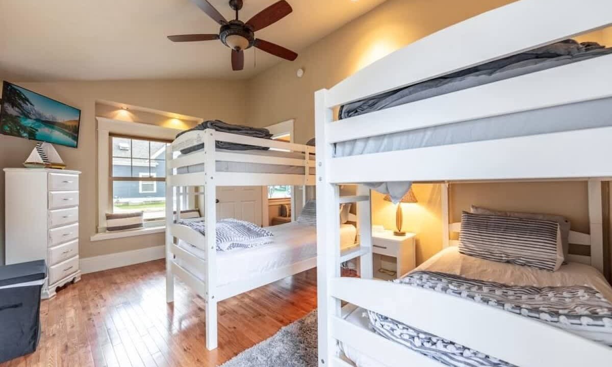 Photo of Bedroom in Fort Grounds