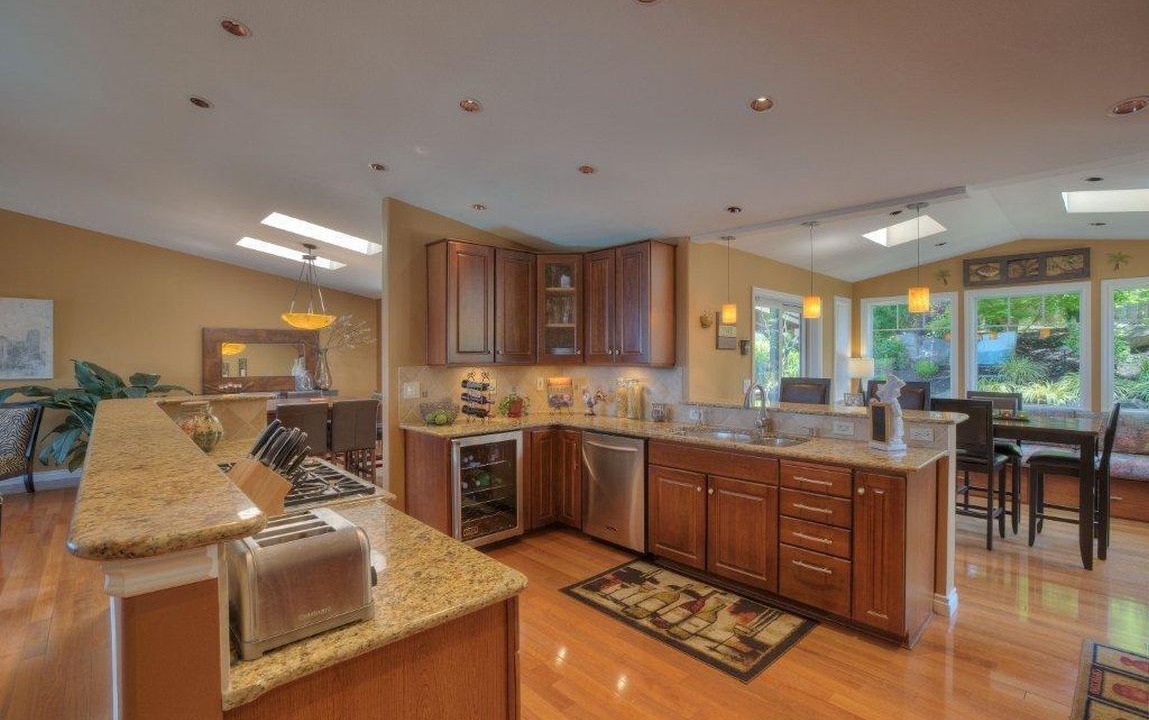 Photo of Kitchen in Northeast Tacoma