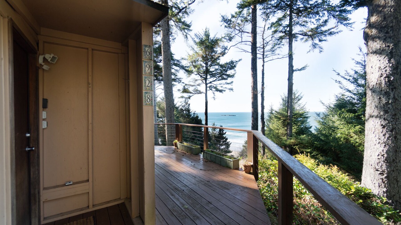 Photo of Others in Otter Rock