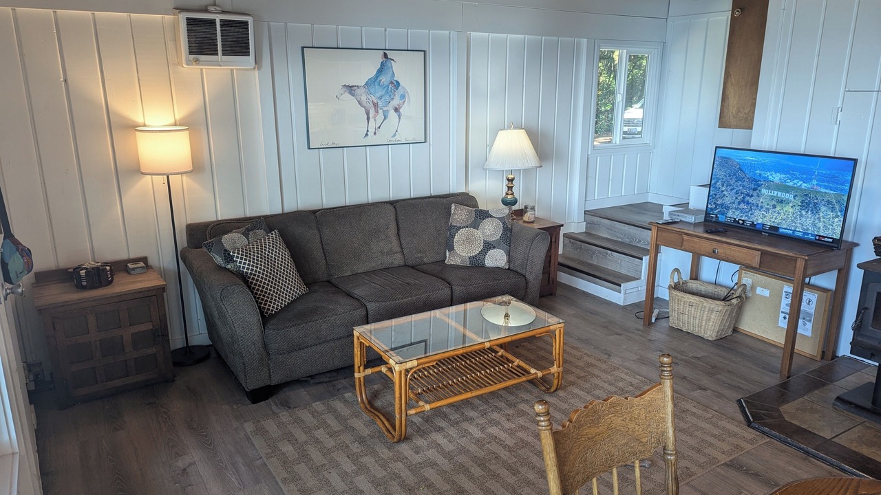 Photo of Livingroom in Otter Rock