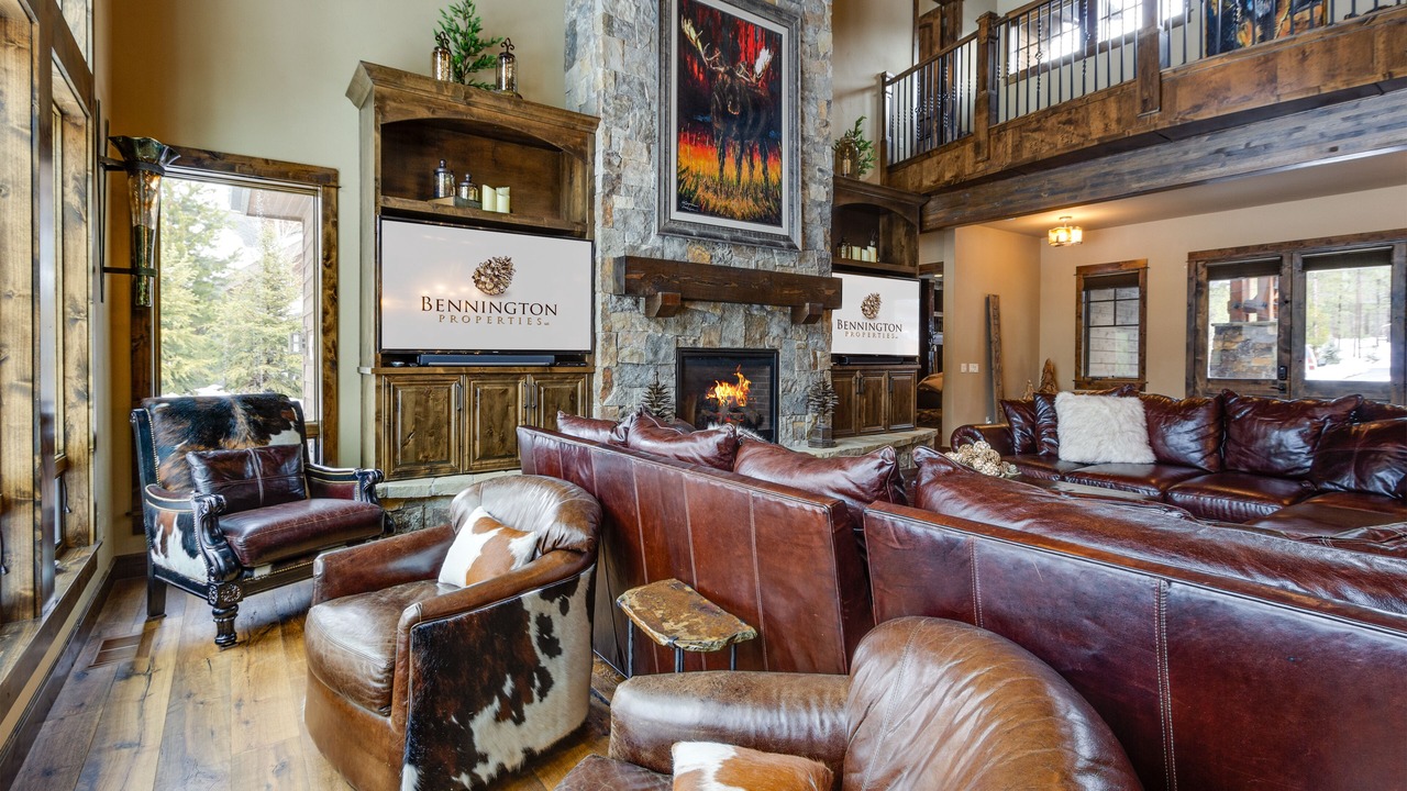 Photo of Livingroom in Sunriver