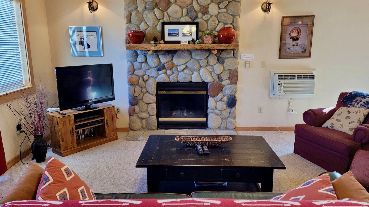 Photo of Livingroom in Winthrop