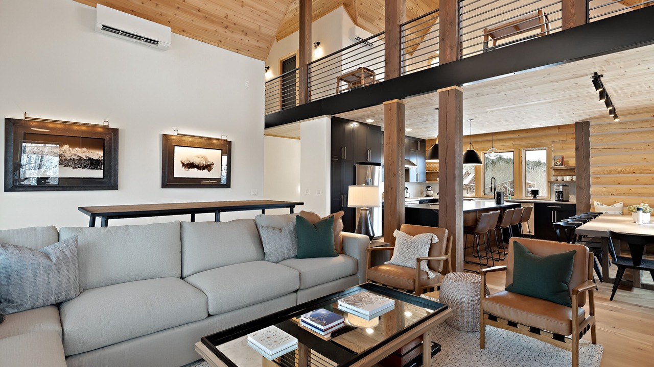 Photo of Livingroom in Victor