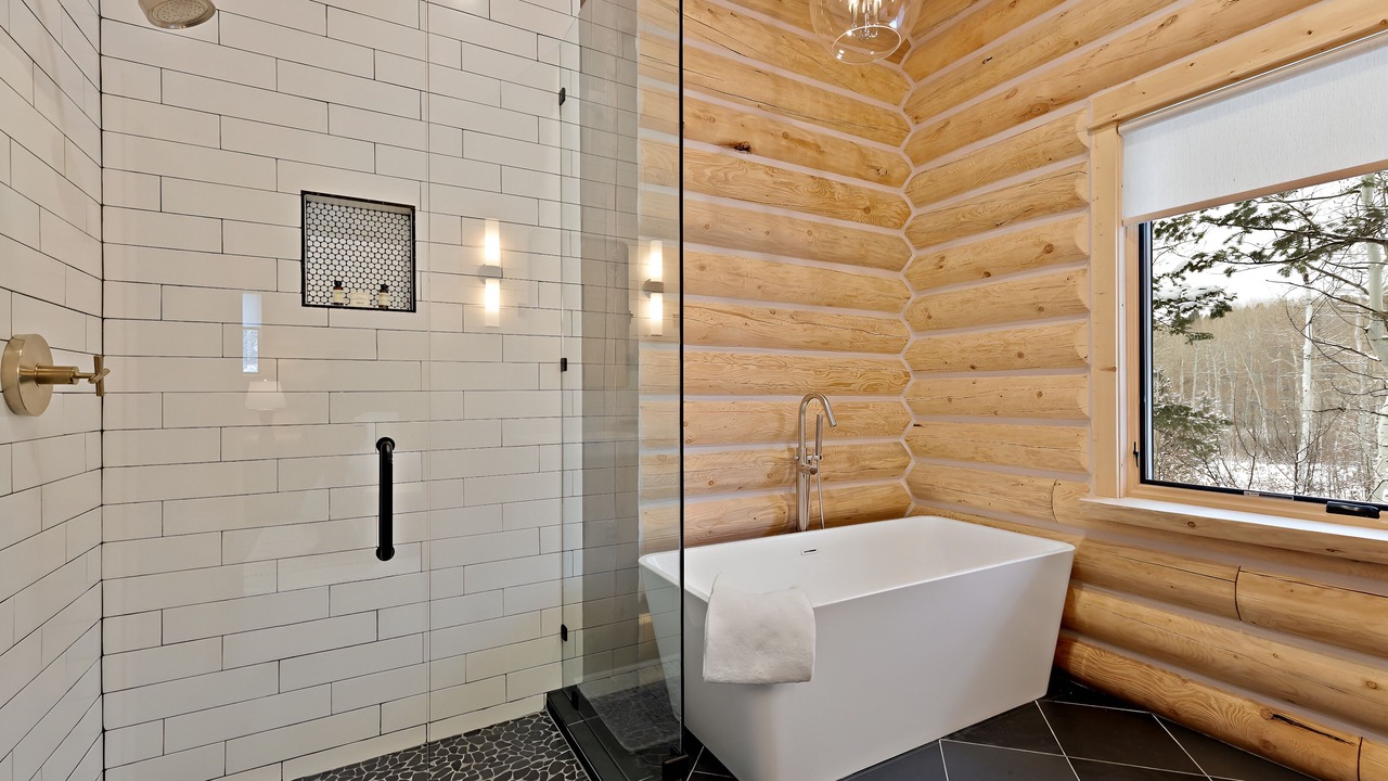 Photo of Bathroom in Victor