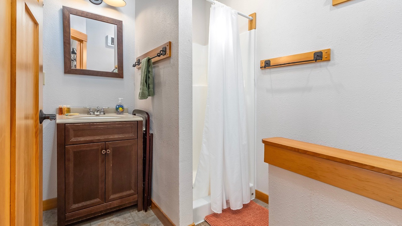 Photo of Bathroom in Packwood