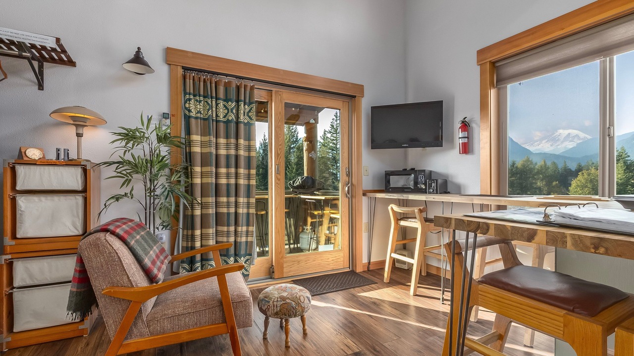 Photo of Livingroom in Packwood