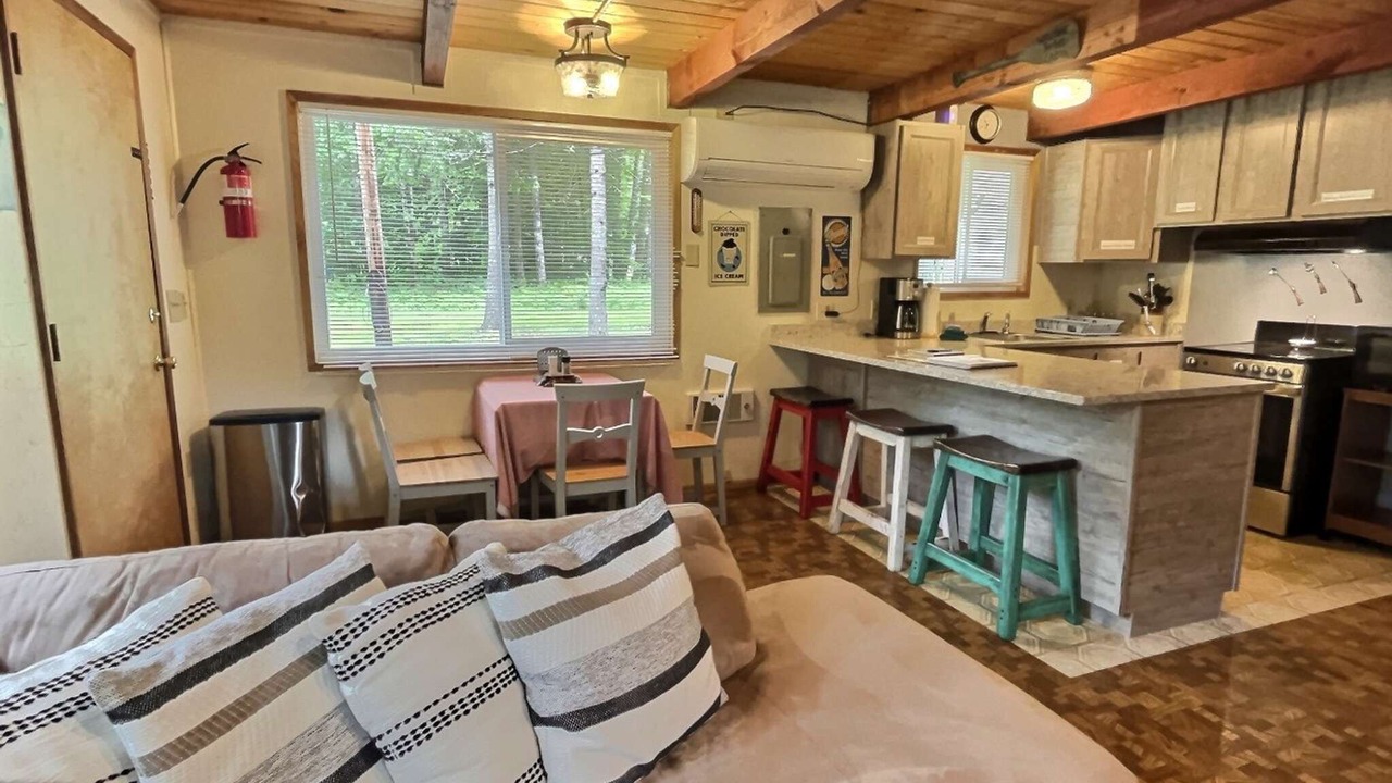 Photo of Livingroom in Packwood