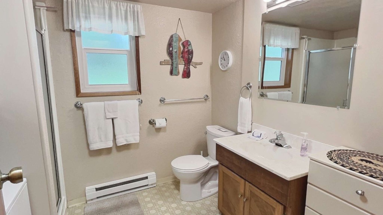 Photo of Bathroom in Packwood