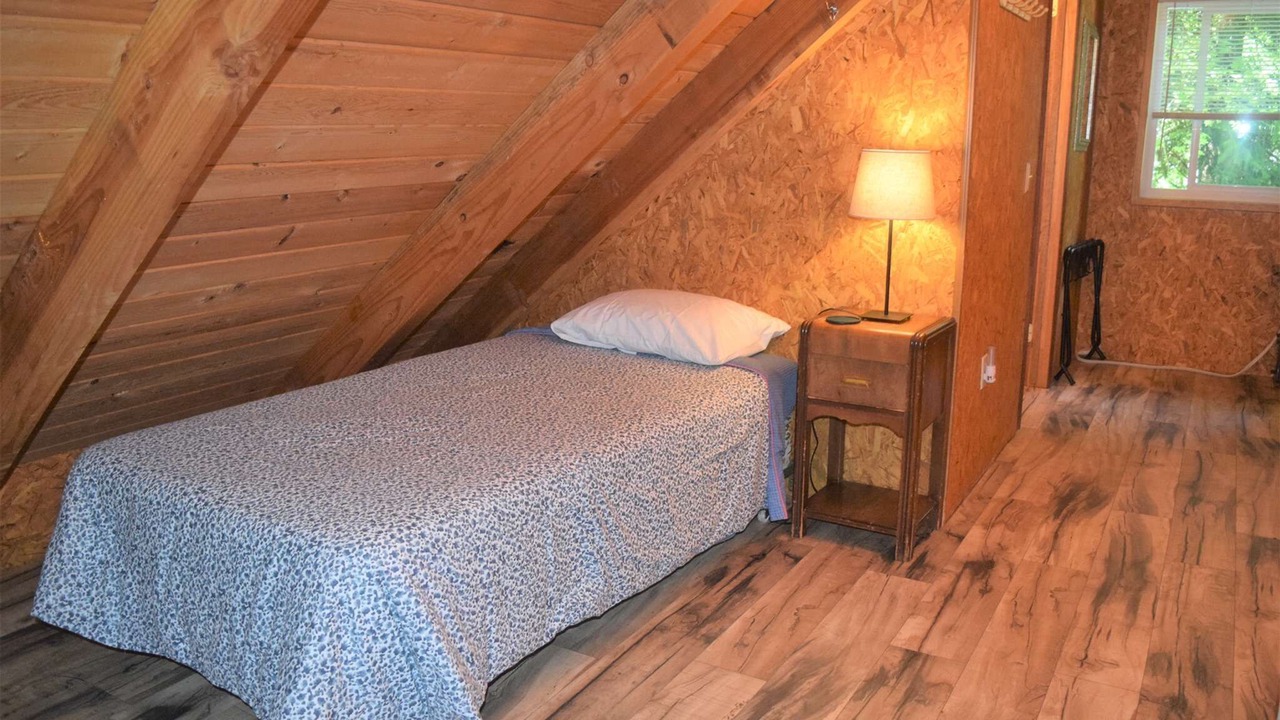 Photo of Bedroom in Packwood