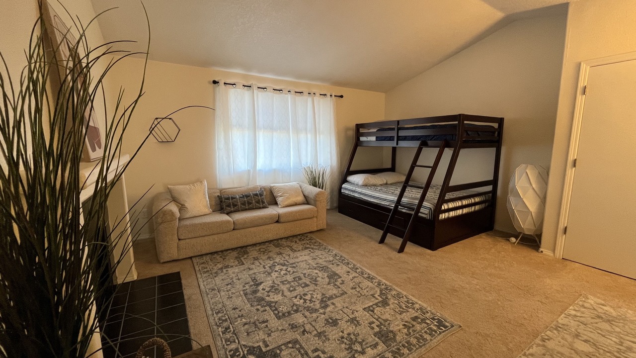 Photo of Bedroom in Five Oaks