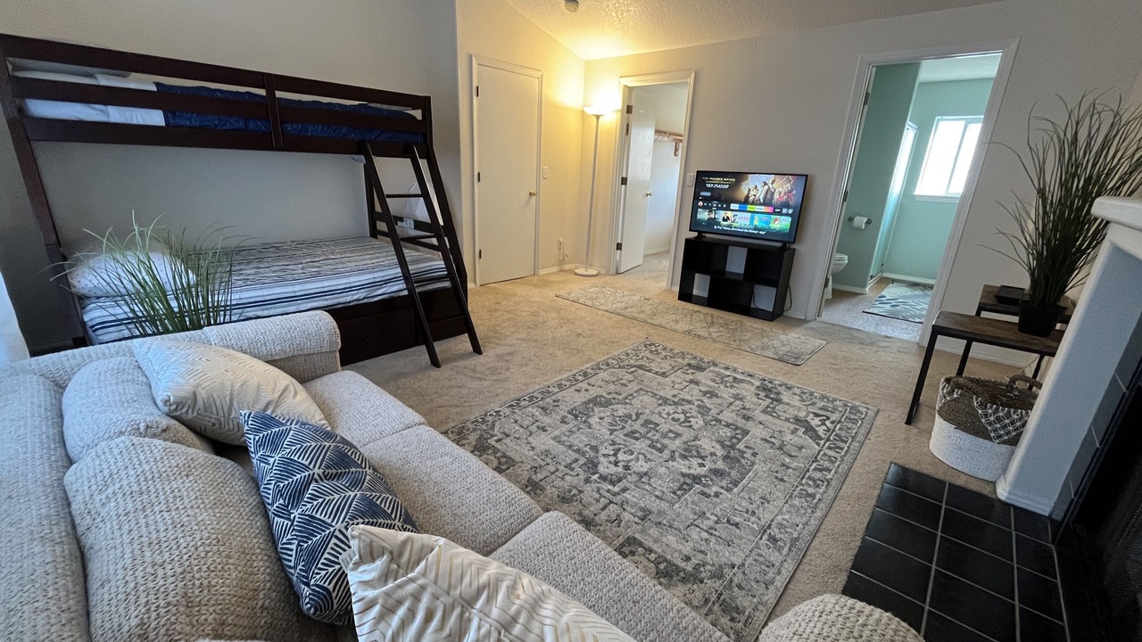 Photo of Bedroom in Five Oaks
