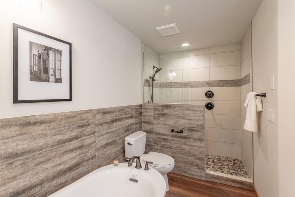 Photo of Bathroom in Leavenworth