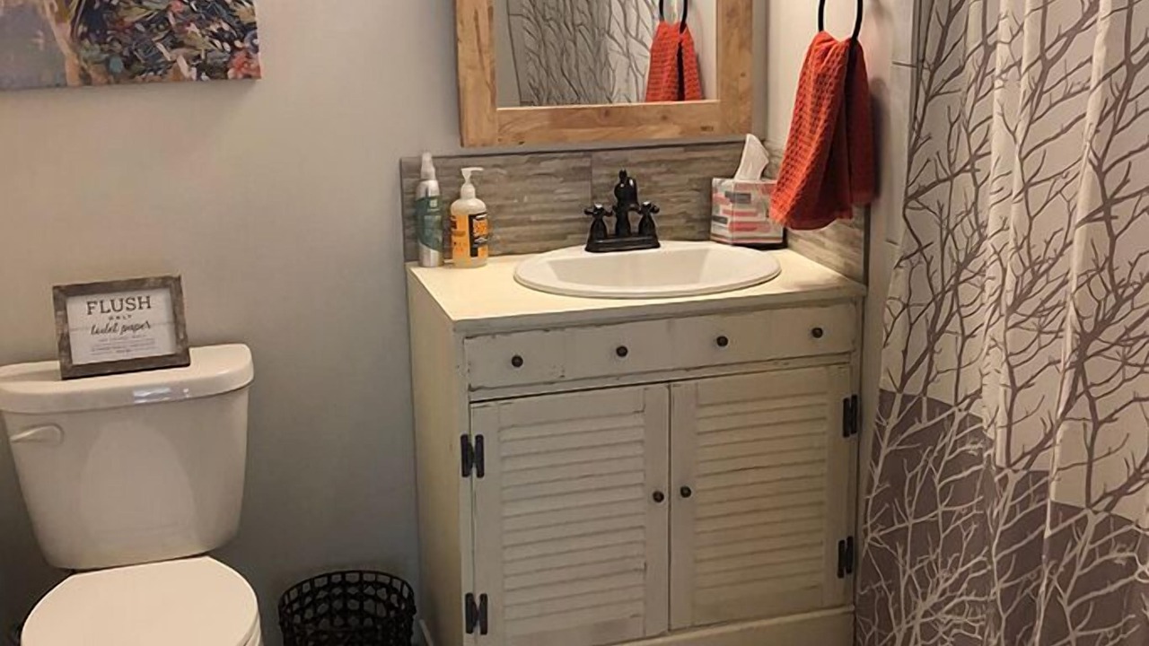 Photo of Bathroom in Leavenworth