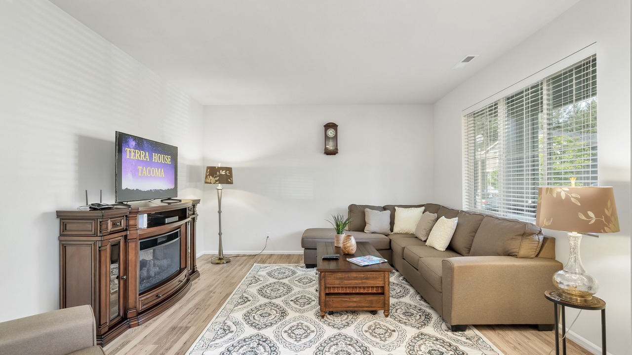 Photo of Livingroom in Eastside