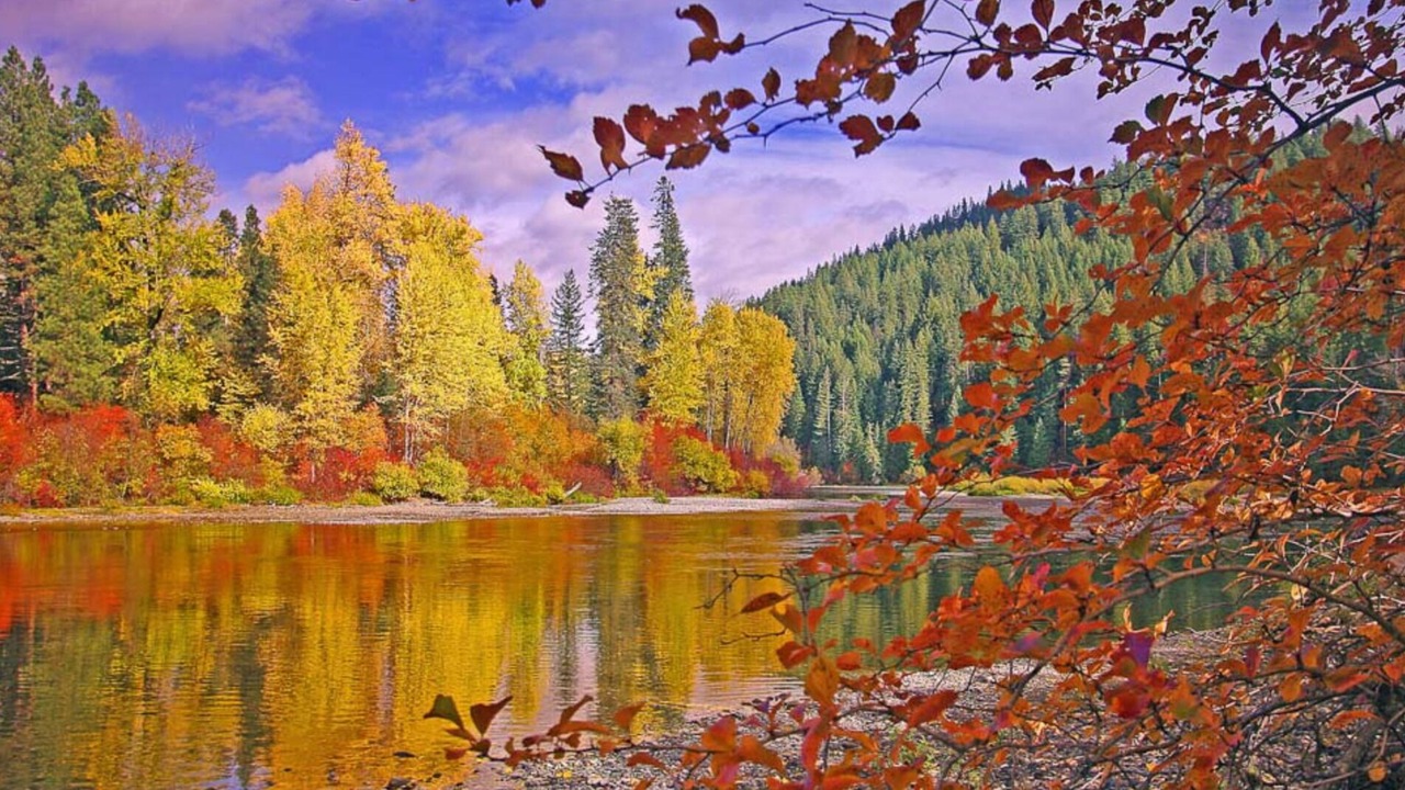 Photo of Others in Downtown Leavenworth