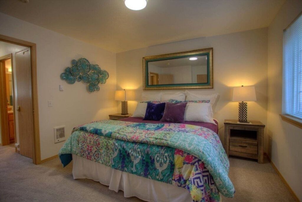 Photo of Bedroom in Downtown Leavenworth