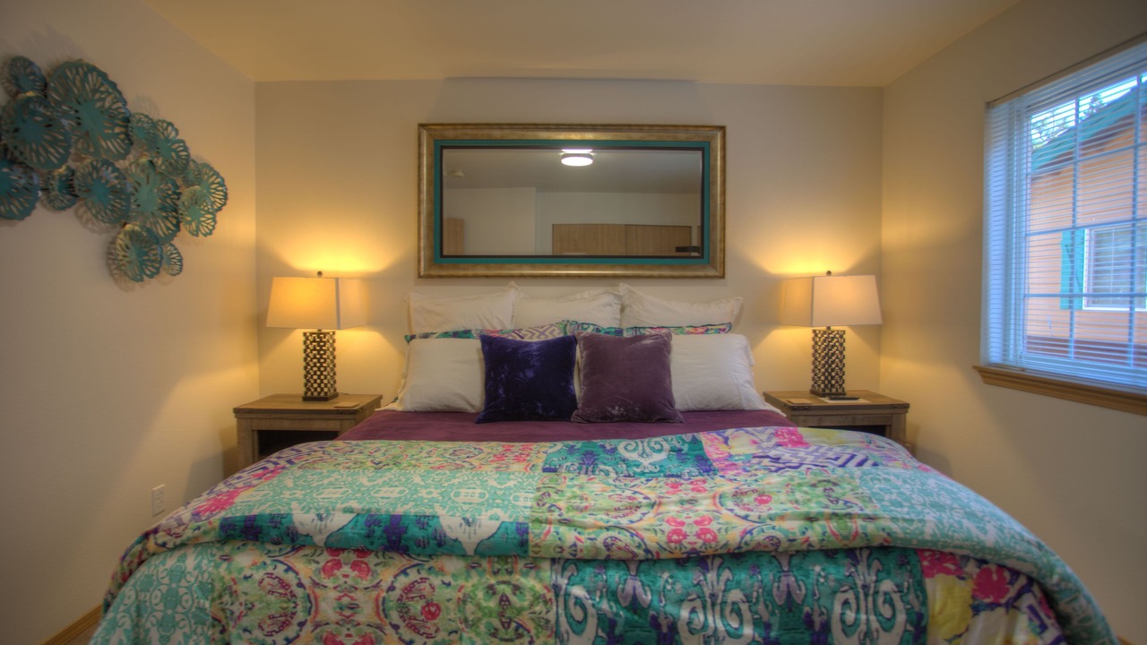 Photo of Bedroom in Downtown Leavenworth