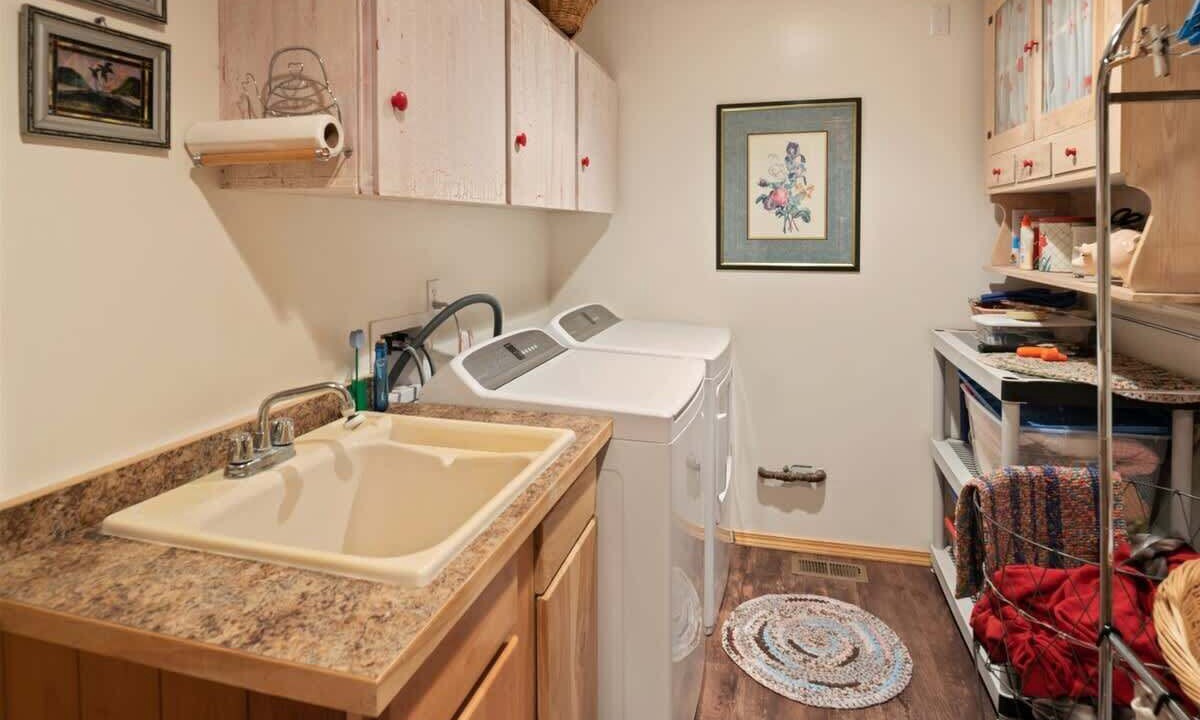 Photo of Bedroom in Sandpoint