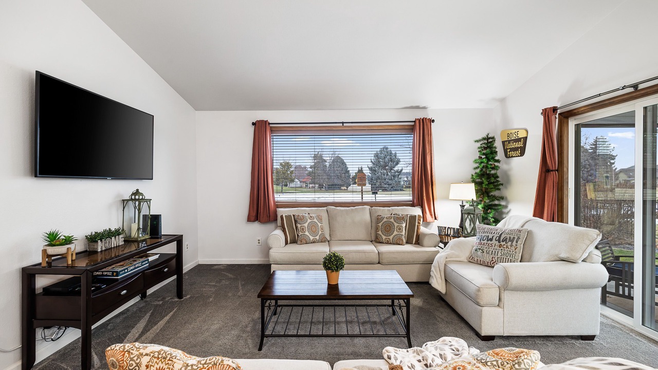 Photo of Livingroom in Meridian