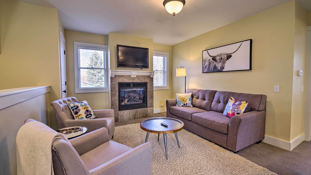 Photo of Livingroom in Hailey