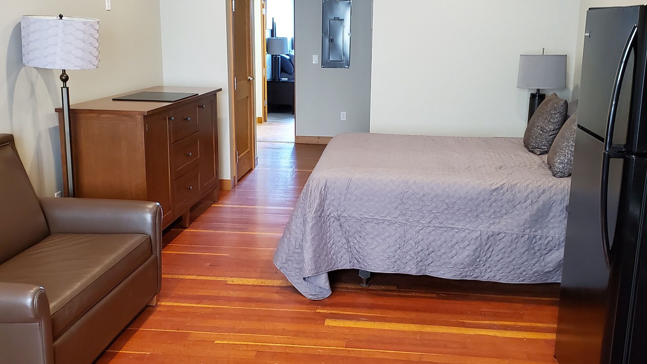 Photo of Bedroom in Brownstown