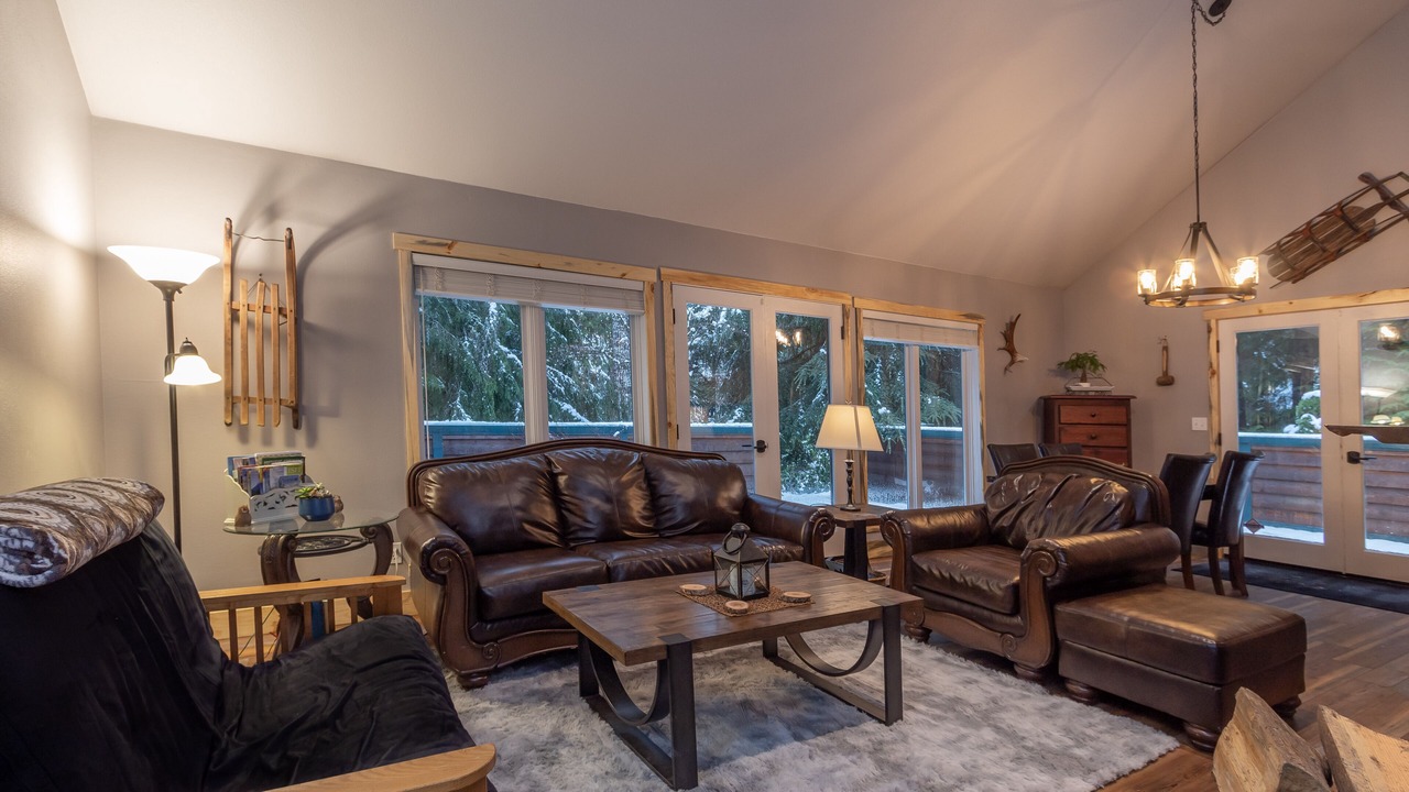 Photo of Livingroom in Packwood