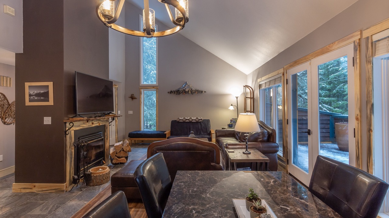 Photo of Livingroom in Packwood