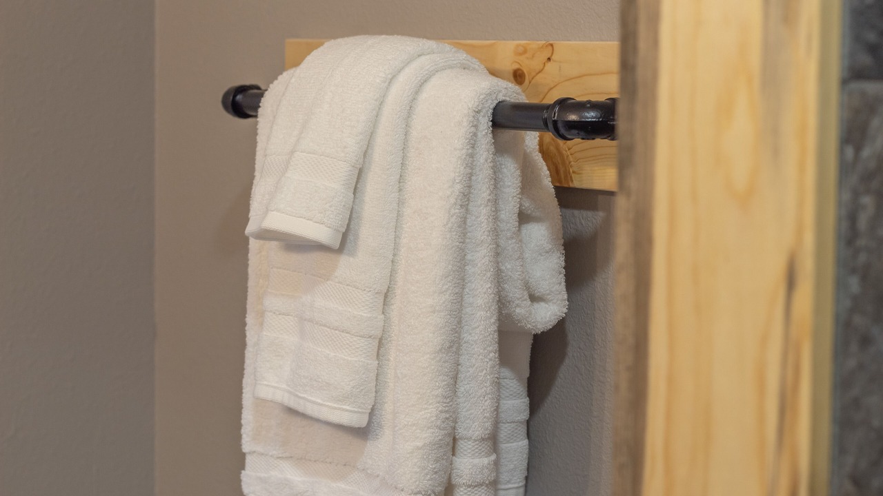 Photo of Bathroom in Packwood