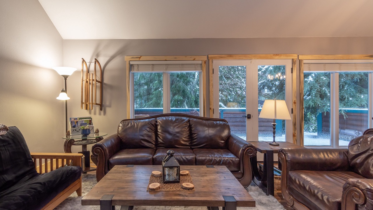 Photo of Livingroom in Packwood