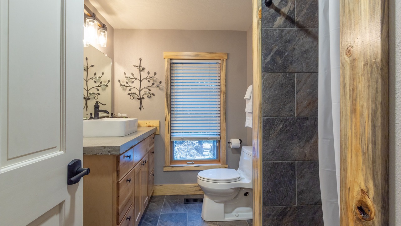 Photo of Bathroom in Packwood