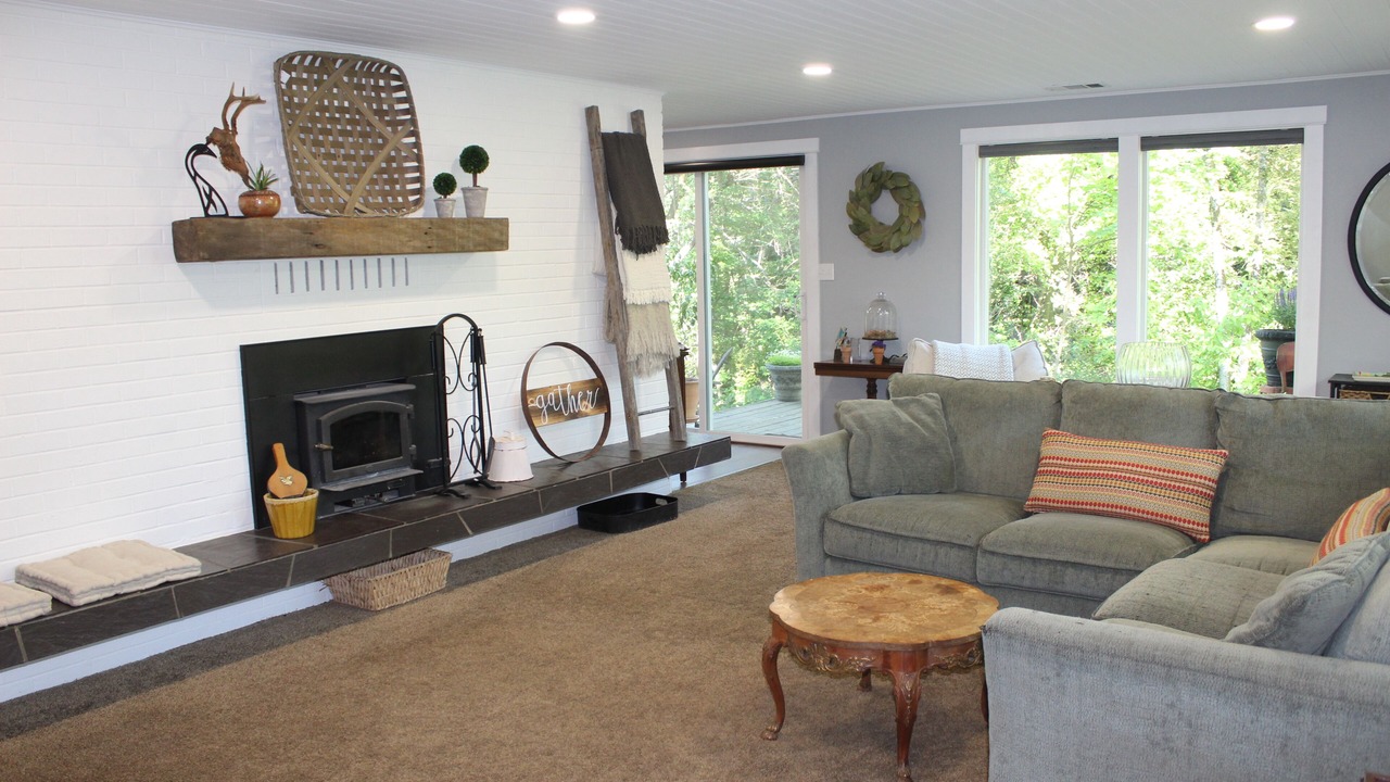 Photo of Livingroom in Medford