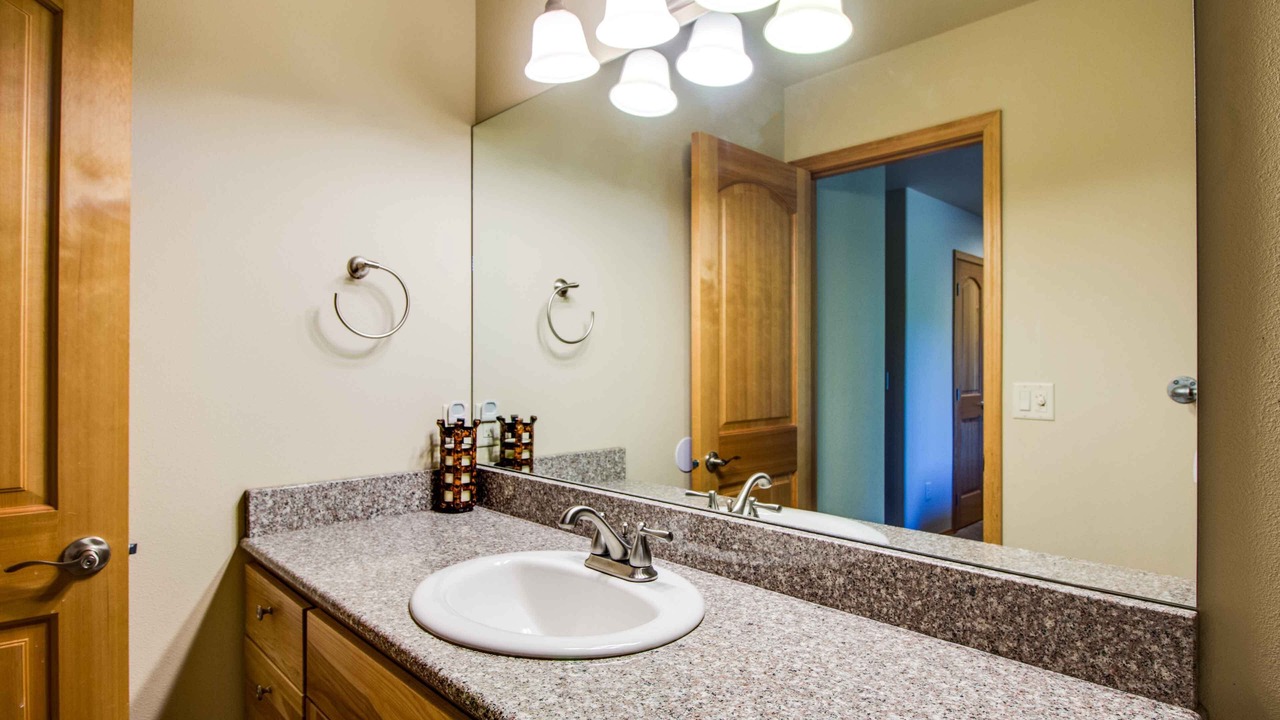 Photo of Bathroom in Deer Park