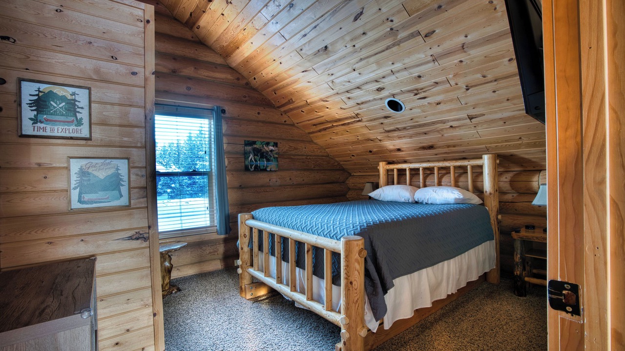 Photo of Bedroom in Island Park