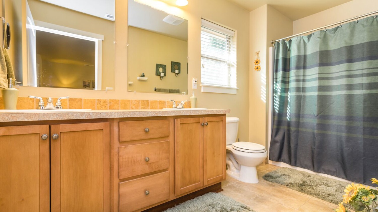 Photo of Bathroom in Walla Walla East