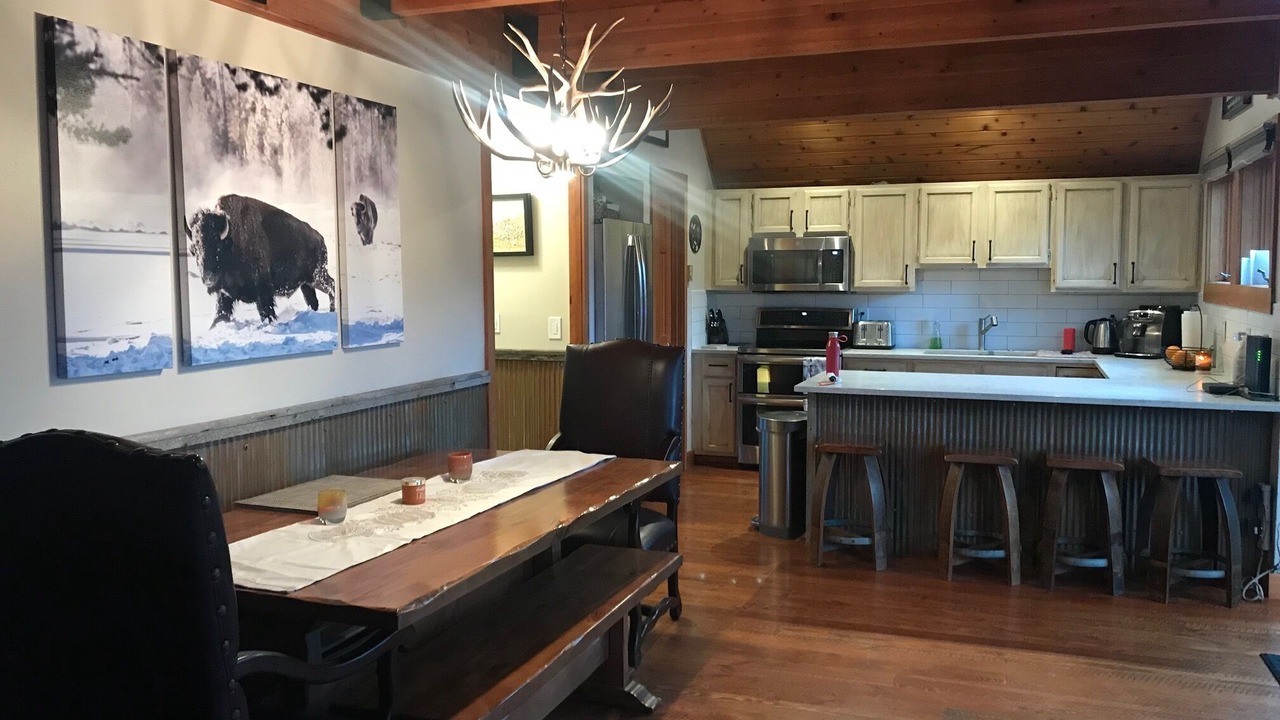 Photo of Bedroom in Big Sky