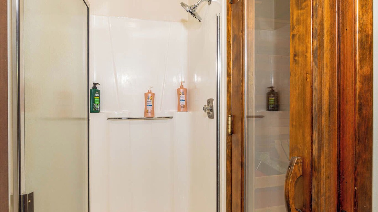 Photo of Bathroom in Amanda Park