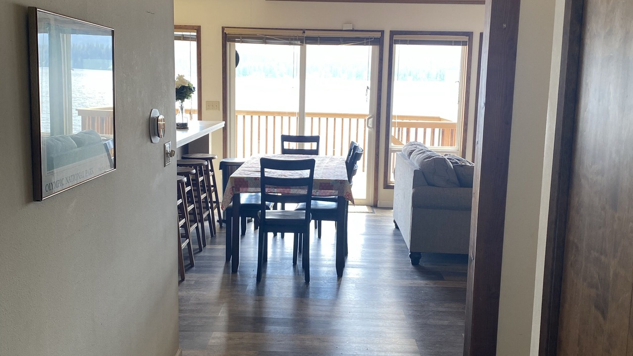 Photo of Livingroom in Amanda Park