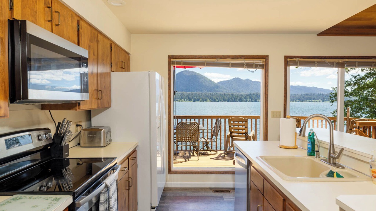 Photo of Kitchen in Amanda Park
