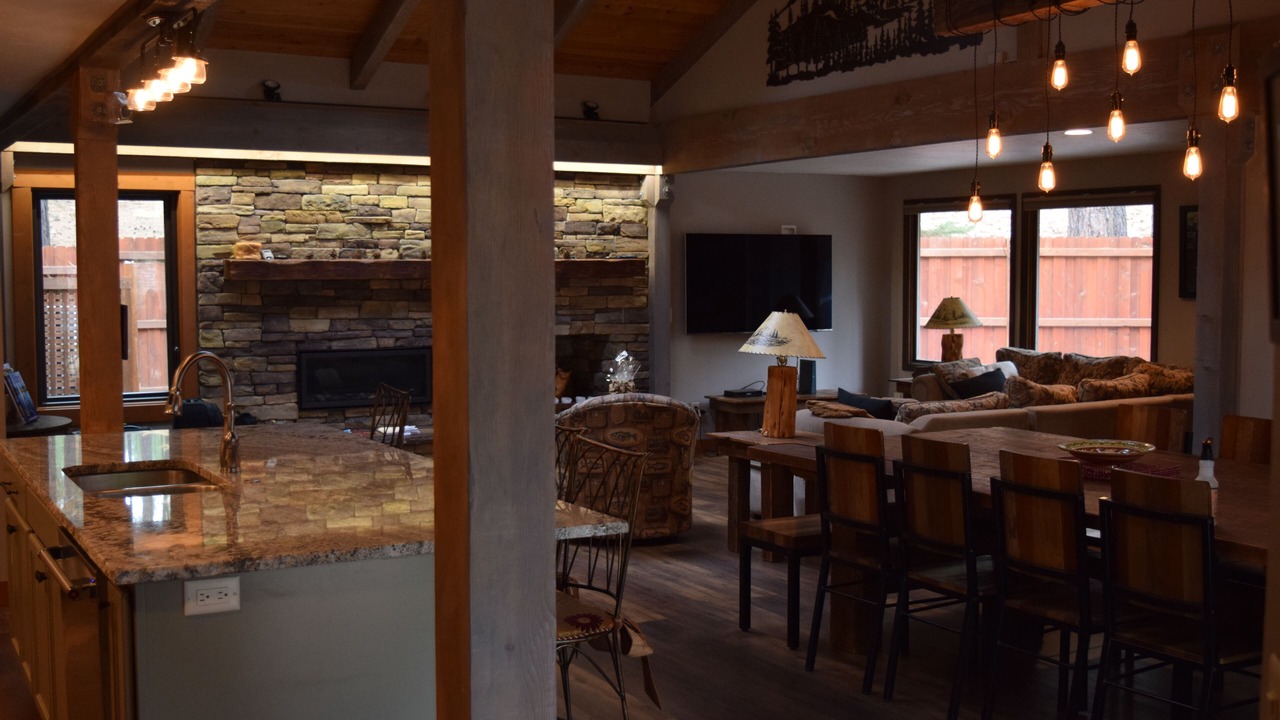 Photo of Bedroom in Black Butte Ranch