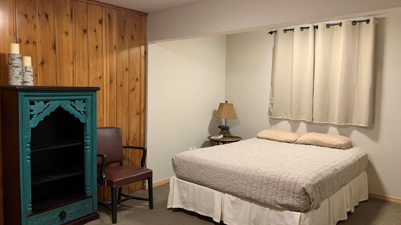 Photo of Bedroom in Loon Lake