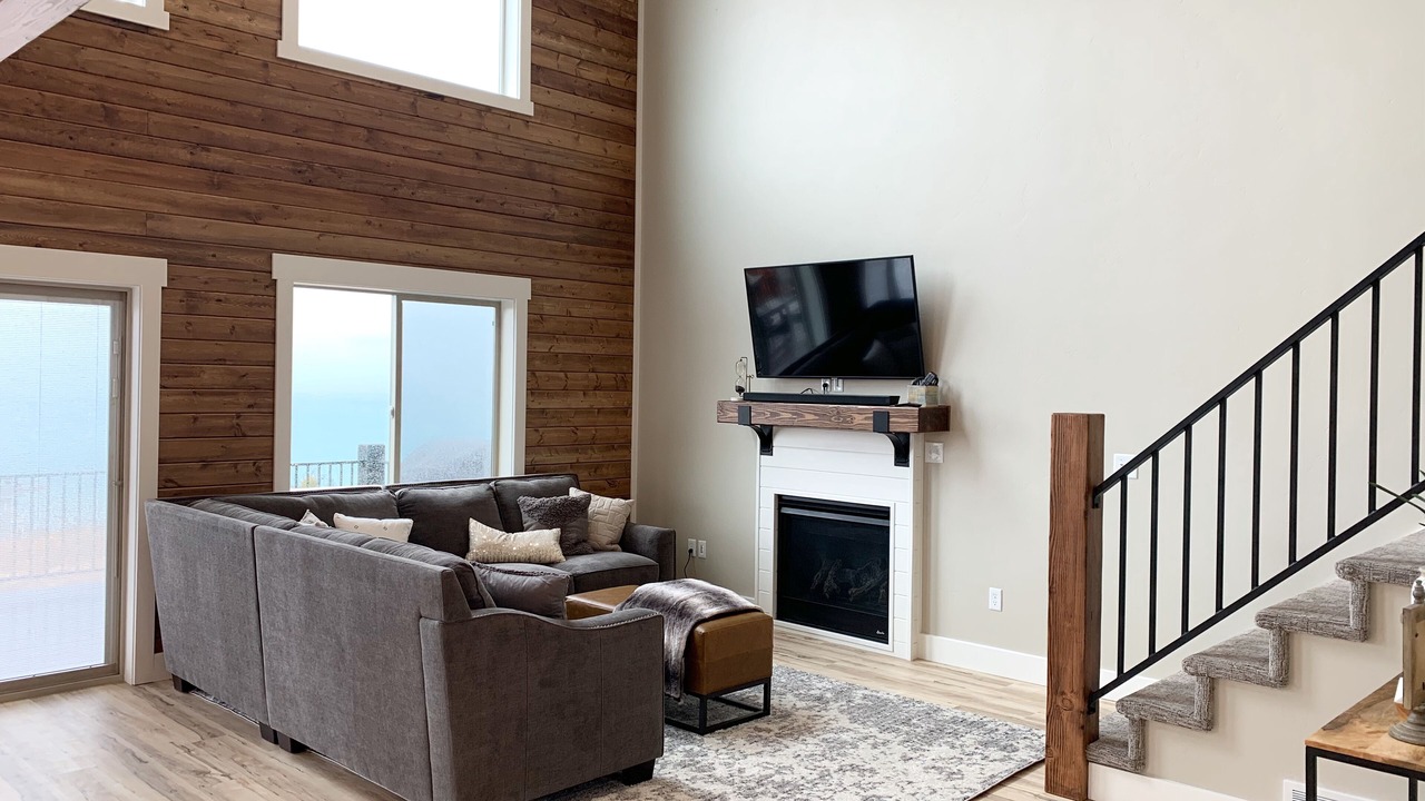 Photo of Livingroom in Harbor Village